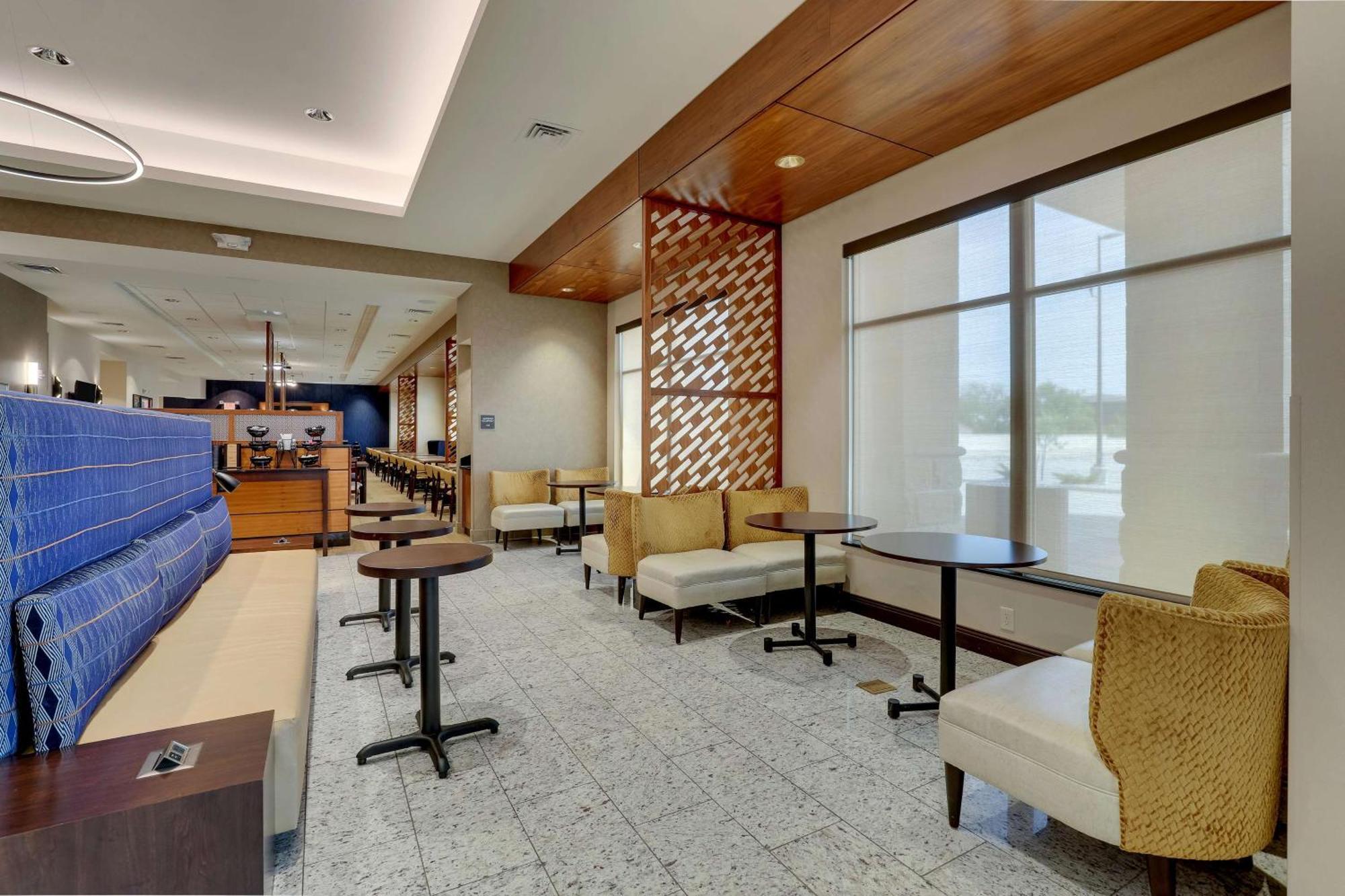 Drury Inn & Suites Lafayette In 外观 照片