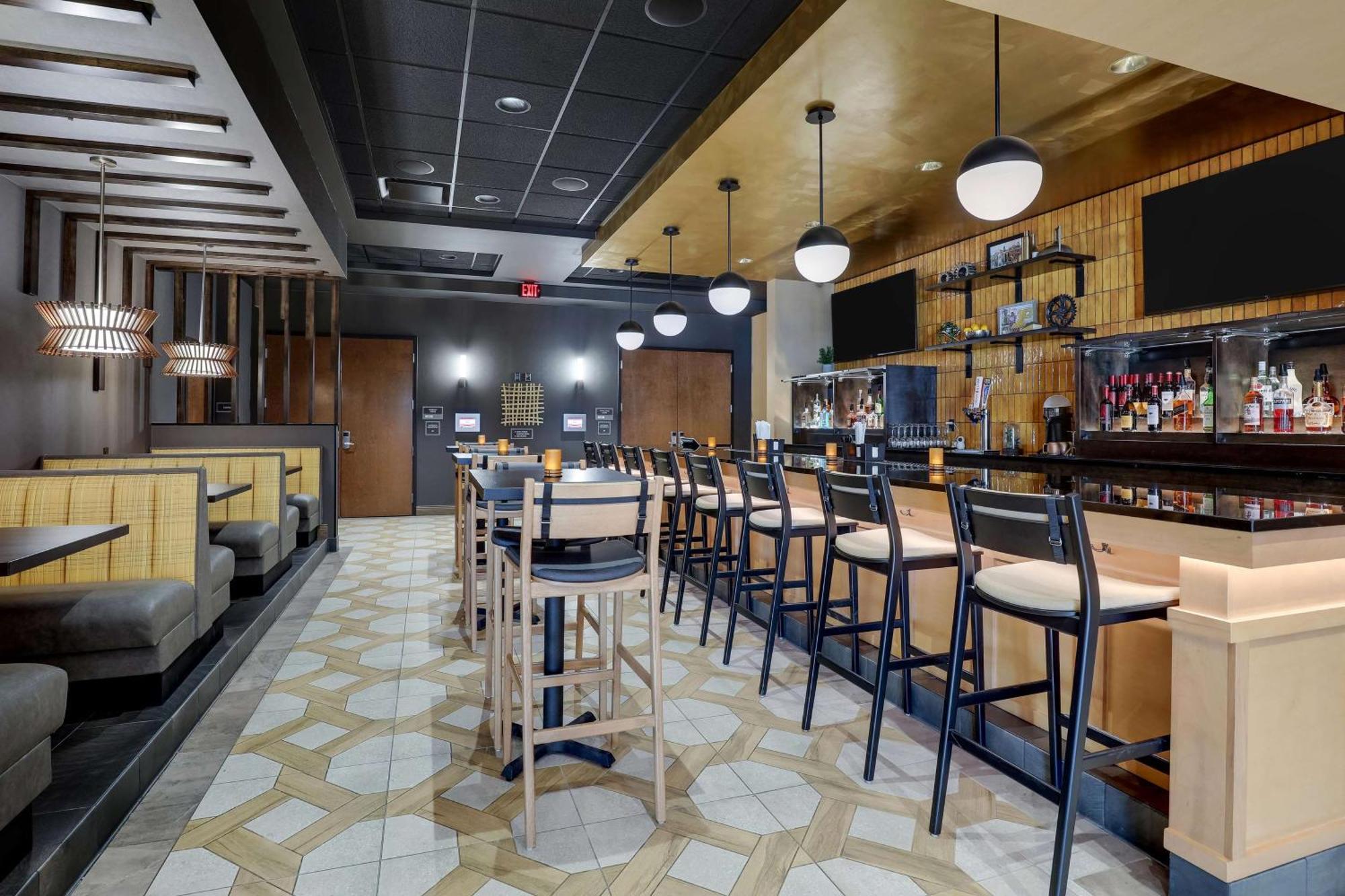 Drury Inn & Suites Lafayette In 外观 照片