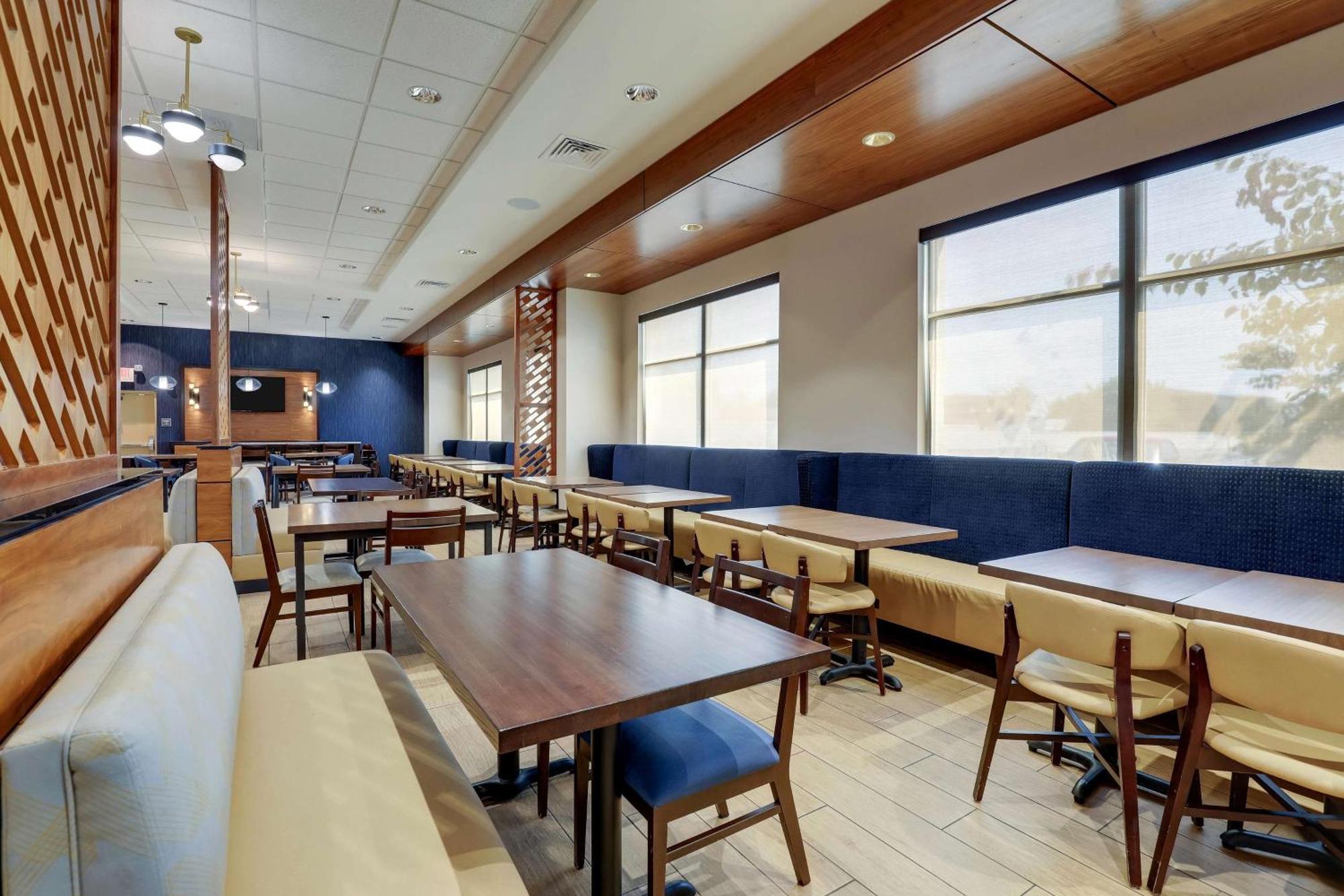 Drury Inn & Suites Lafayette In 外观 照片